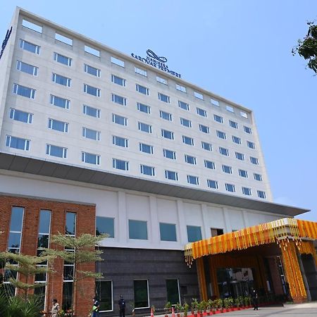Hotel Manjeera Sarovar Premiere Rājahmundry Exteriér fotografie