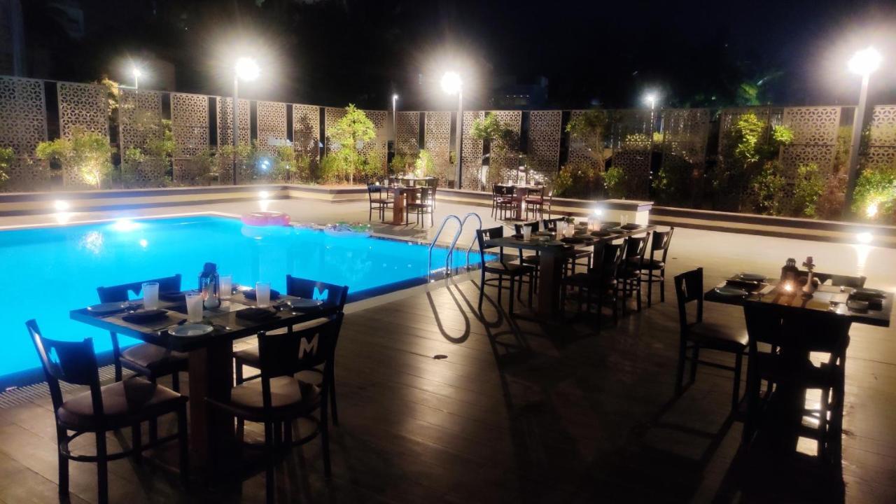 Hotel Manjeera Sarovar Premiere Rājahmundry Exteriér fotografie