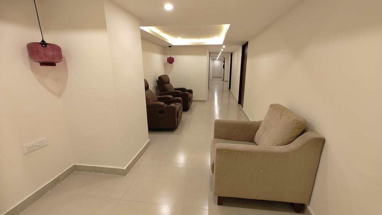 Hotel Manjeera Sarovar Premiere Rājahmundry Exteriér fotografie