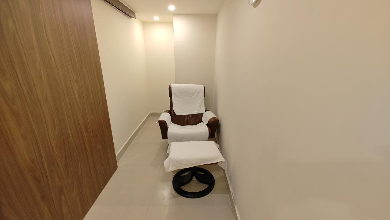 Hotel Manjeera Sarovar Premiere Rājahmundry Exteriér fotografie